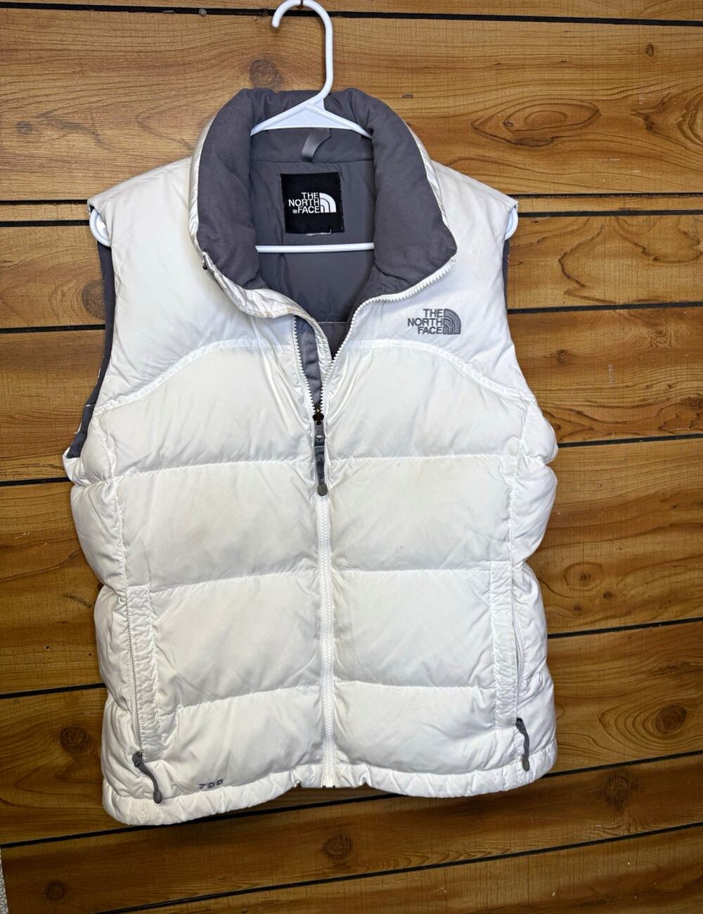 The North Face 700 Women’s Puffer Vest White Gray Full Zip Pockets Sz M